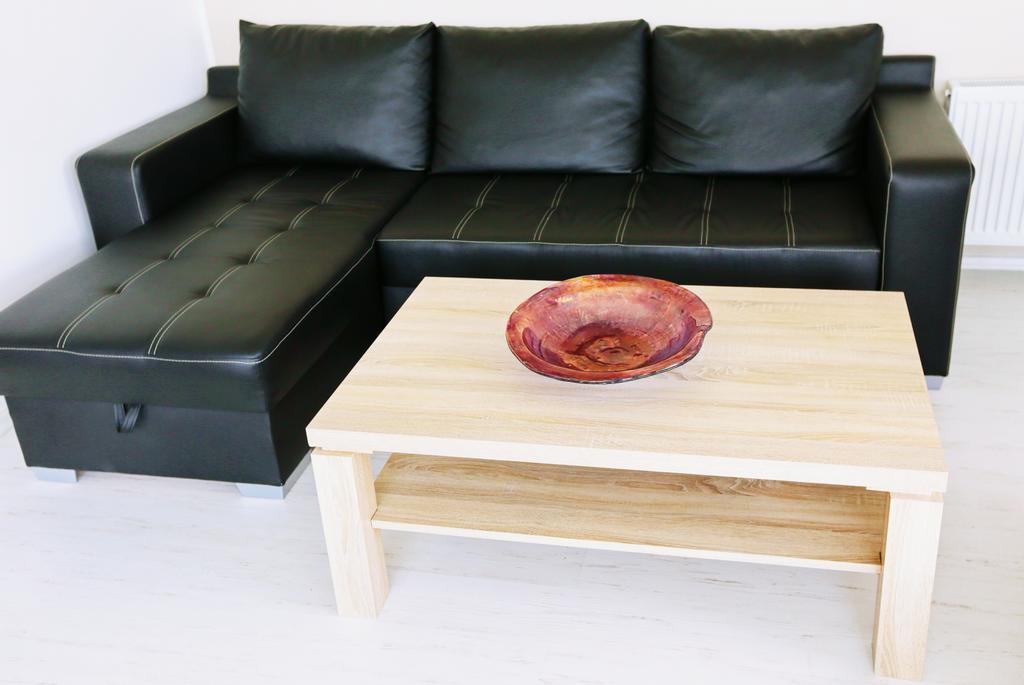 City Hotel Nitra With Free Parking מראה חיצוני תמונה